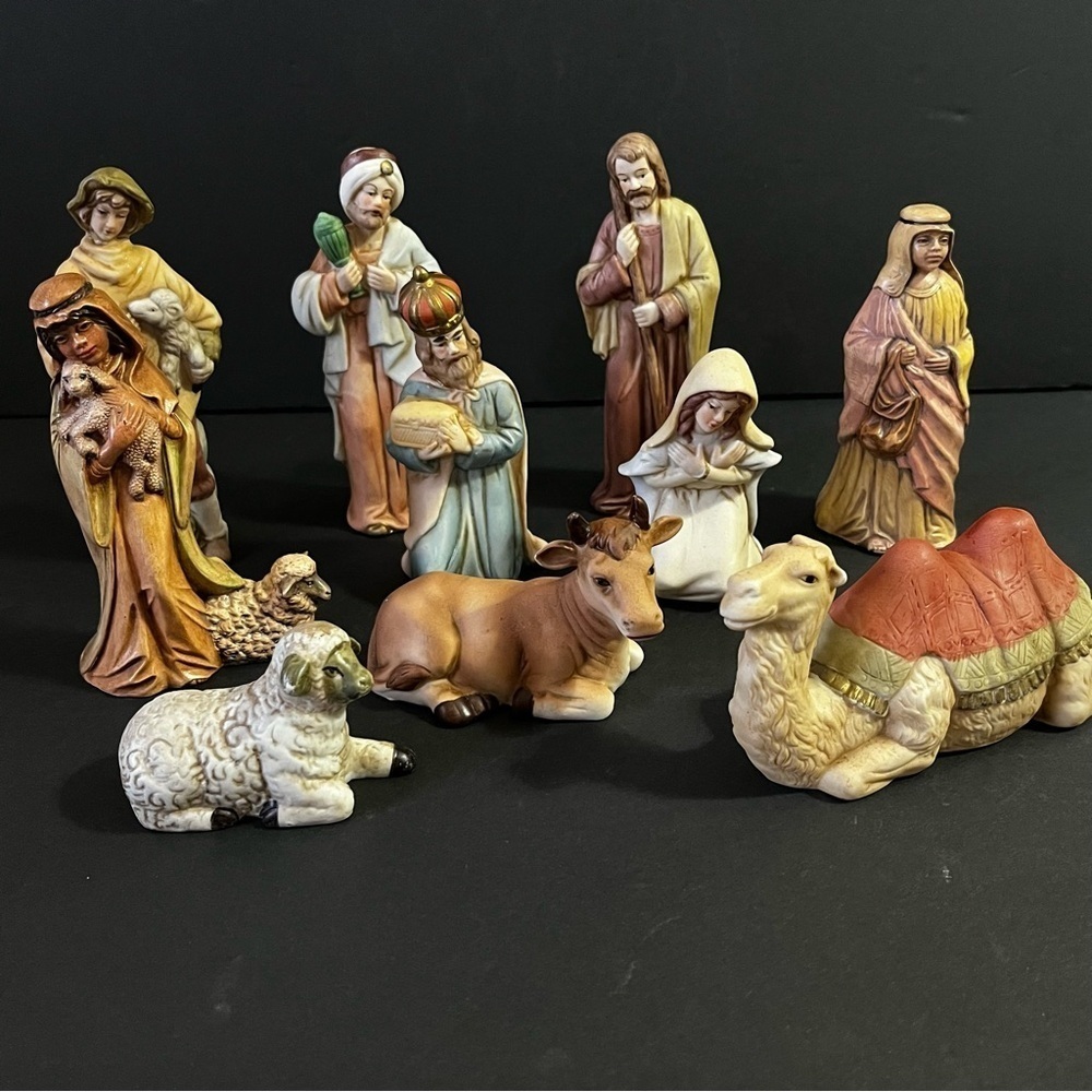 Vintage Nativity Set Ceramic Mix and Match Replacement Christmas Morning Taiwan